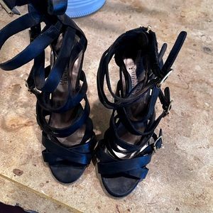 Kendall & Kylie strap sandels